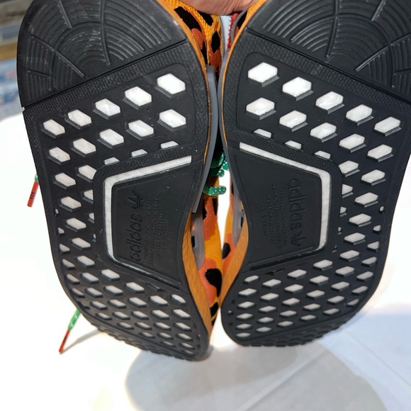 Adidas x Pharrell collab HMD HU animal print orange leopard size 9 men’s 10.5 - Picture 13 of 14